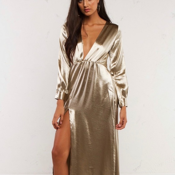 Long formal Gold Dress - Picture 1 of 4